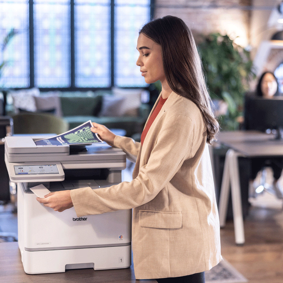 Brother MFC-L8970CDW : Imprimante laser multifonctions couleur pro