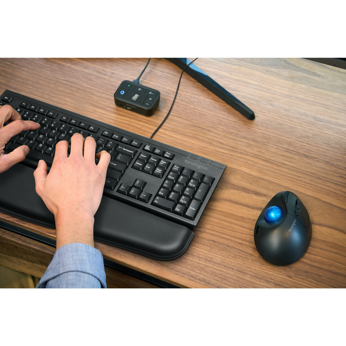 Clavier Kensington KB100 EQ AZERTY USB Noir - Full Size