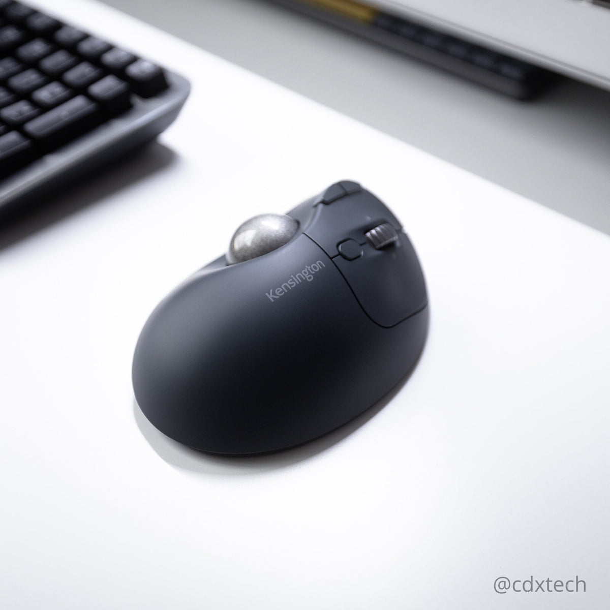 Kensington Pro Fit Ergo TB550 Trackball EQ - Souris ergonomique