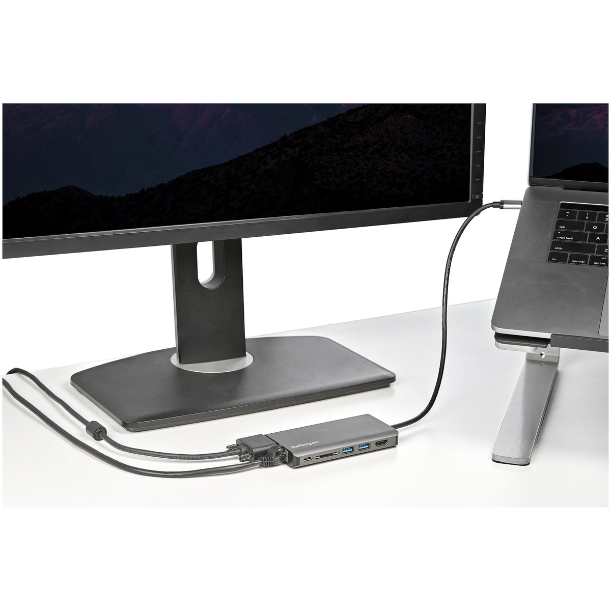 Câble USB-C vers HDMI/VGA 4K 100W - StarTech.com