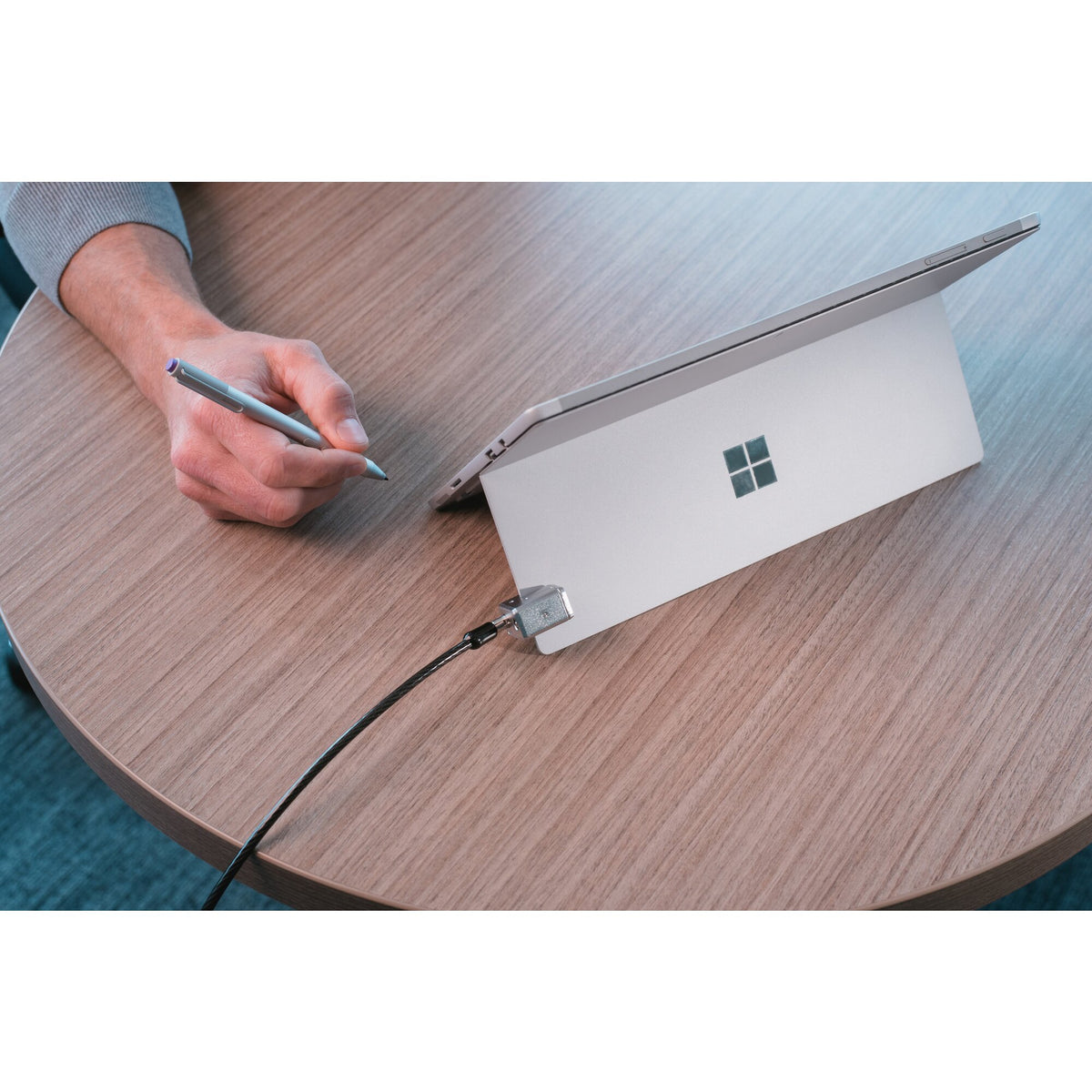 Câble sécurité 1.8m Surface Go/Pro - Kensington