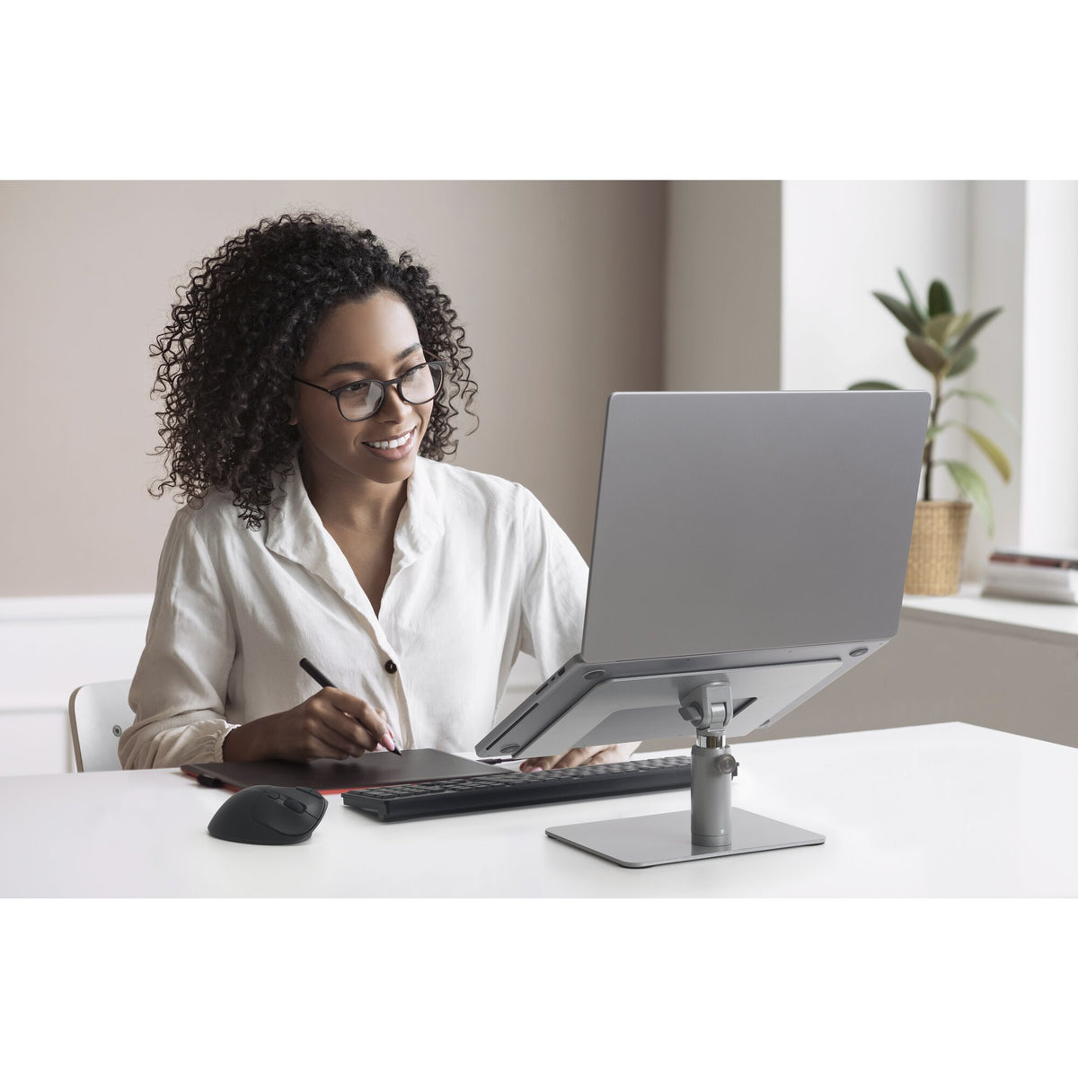 Support portable Kensington universel - Bureau ergonomique