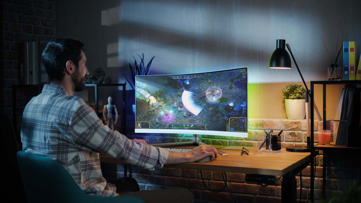 Philips Evnia 5000 34" écran gaming incurvé WQHD 180Hz HDR400